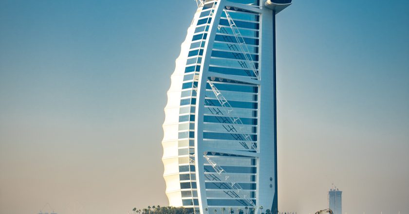 Dubai Weather Guide For Foreigners: Can You Handle the Summer Heat?